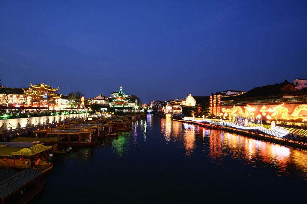 Confucius Temple and Qinhaui River